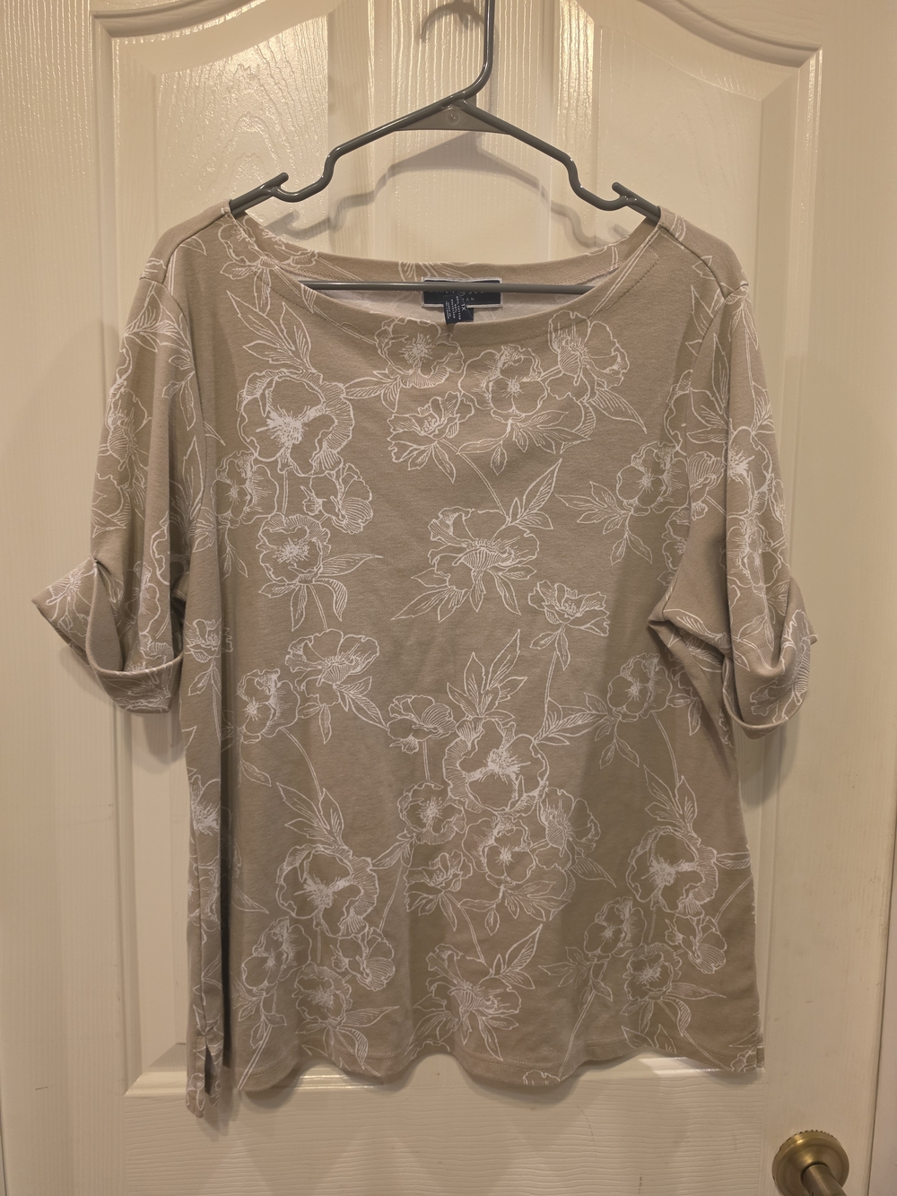 Karen Scott Taupe Floral Print Short Sleeve Top
